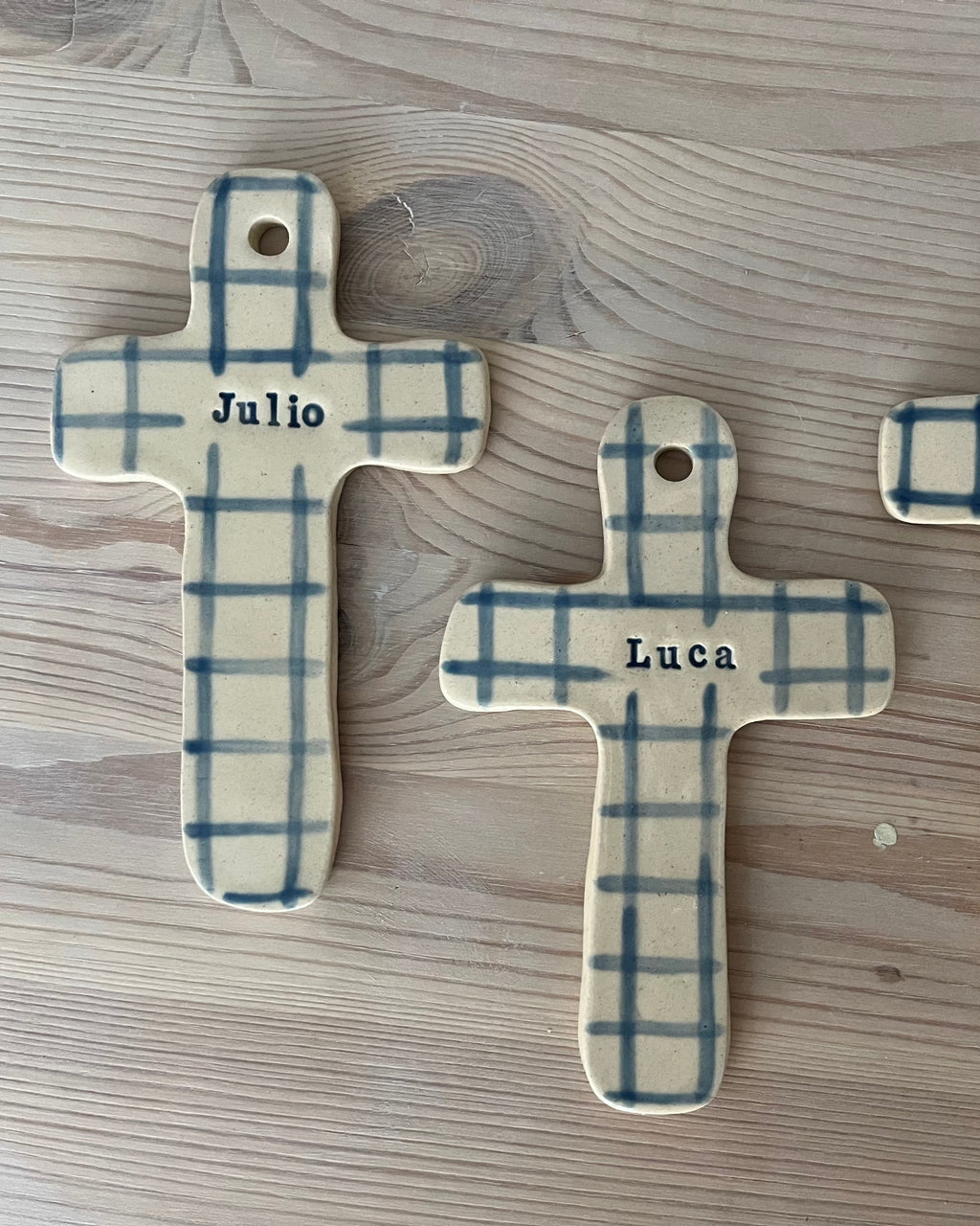 Cruz irregular